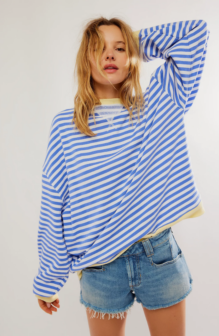 Liliane™ - Lebhafter Gestreifter Oversize-Pullover mit Akzenten
