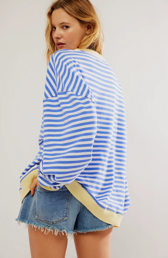 Liliane™ - Lebhafter Gestreifter Oversize-Pullover mit Akzenten